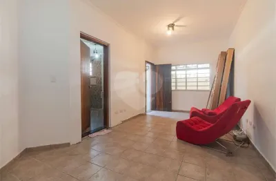 Casa à venda com 115m², 3 quartos, terraço e 2 vagas na saúde são paulo sp