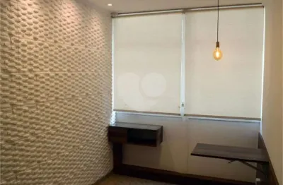 Sala Comercial e 1 banheiro à Venda, 33 m² - Higienópolis, São Paulo - SP