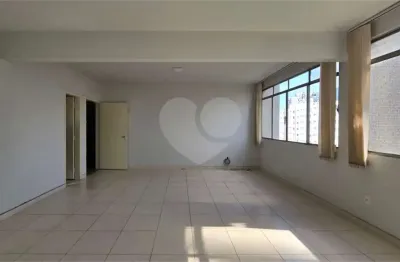 Sala comercial para alugar na Rua Teodoro Sampaio, 2534, Pinheiros, São Paulo