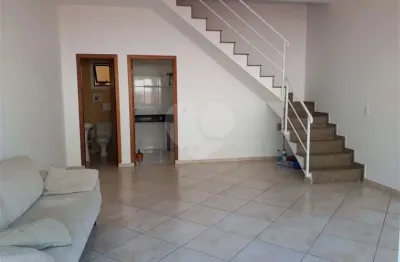 Casa em condomínio fechado com 3 quartos à venda na Rua Tucuri, 67, Saúde, São Paulo