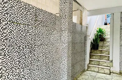 Sobrado 4 dormitórios 3 banheiros 1 vaga 150m2 e terreno 250m2 na chácara inglesa - venda !