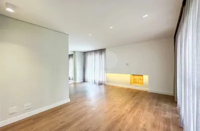 Apartamento reformado - 4 quartos - 3 suites - campo belo