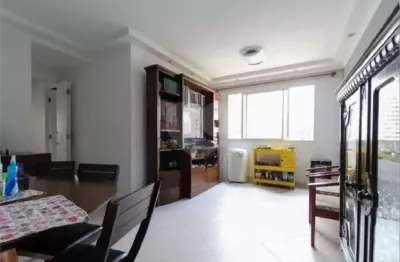 Apartamento com 3 quartos à venda na Avenida Chibarás, 415, Moema, São Paulo