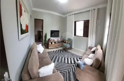 Excelente imóvel com 208m², 3 dormitórios à venda na cidade ademar - são paulo /sp