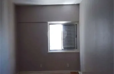 Kitnet para locação no centro de são paulo/sp com 01 banheiro