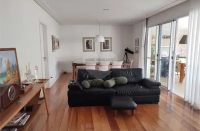 Apartamento a venda na vila mascote de 204 m² , 4 suítes 5 banheiros e 4 vagas
