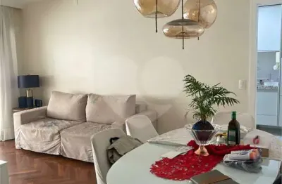 Apartamento com 3 quartos à venda na Rua Nilo, 170, Aclimação, São Paulo