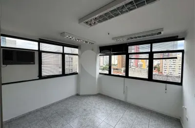 Linda sala comercial à venda – 30m² | 1 vaga | ótima localização