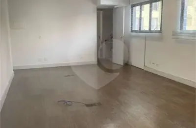 Sala comercial de 52m² com direito a 2vgs na vl clementino