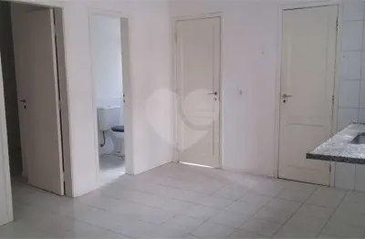 Apartamento em ótima localização próximo ao metrô e parque do iirapuera