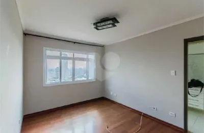 Apartamento á venda com 46m² + 2dorm 1vaga de garagem localizado na aclimação