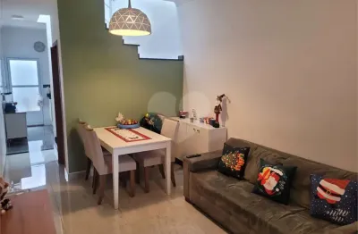 Lindo sobrado de 125m² com 3dorm (1suite) + 2vgs na cupece
