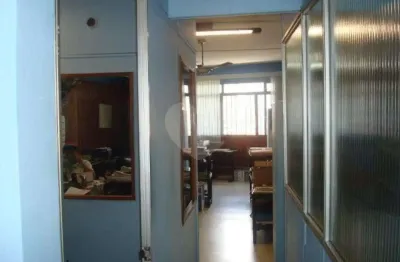 Casa comercial à venda na Avenida Professor Alfonso Bovero, 347, Perdizes, São Paulo
