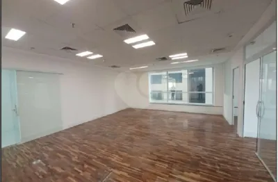 Sala comercial para alugar na Avenida Roque Petroni Júnior, 850, Brooklin, São Paulo