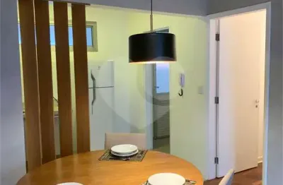 Apartamento 100% MOBILIADO com 72m² 2 dormitórios para locação na VILA OLÍMPIA