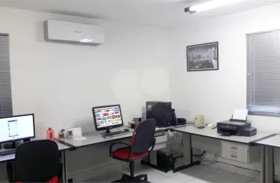 Sobrado comercial 220m² 2dorm 6salas 4banh em santo amaro