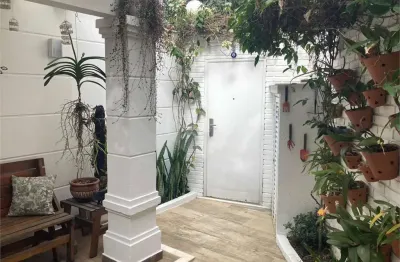 Casa com 3 quartos à venda na Rua Tomazina de Gregório Listo, 10, Vila Mariana, São Paulo