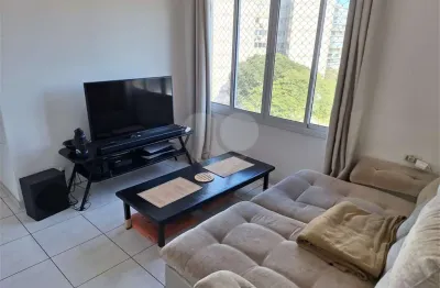 Apartamento com 2 quartos à venda na Rua Abílio Soares, 1003, Paraíso, São Paulo