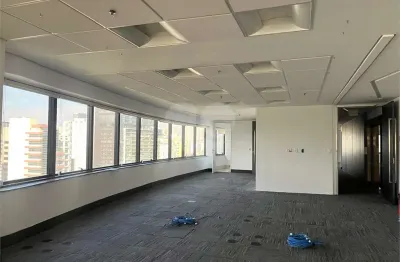 Sala comercial de 300m² com direito a 10 vagas na vila nova conceição