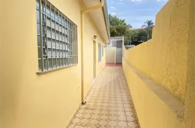 Casa com 2 quartos para alugar na Rua Xapanã, 97, Chácara Flora, São Paulo