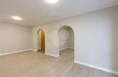 Apartamento com 3 quartos à venda na Rua Aimberê, 374, Perdizes, São Paulo