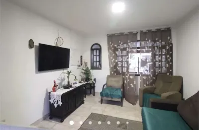 Casa com 3 quartos à venda na Rua Luís Alves de Carvalho, 52, Jurubatuba, São Paulo