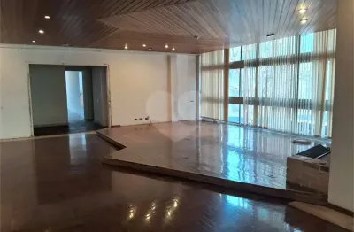 Casa comercial para alugar na Rua Eça de Queiroz, 472, Vila Mariana, São Paulo