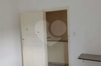 Prédio à venda na Rua Comandante Taylor, 75, Ipiranga, São Paulo