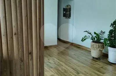 Lindo apartamento de 65m² com 2dorm 1vg muito bem localizado no jd marajoara