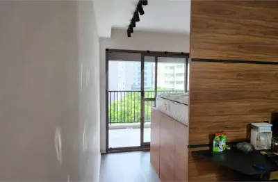 Studio de 27m² em prédio novo muito bem localizado - mobiliado