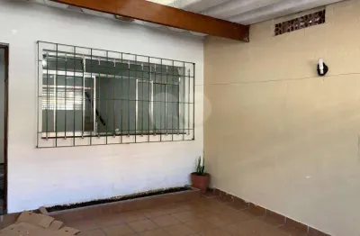 Casa com 3 quartos à venda na Rua João Rodolpho, 40, Cupecê, São Paulo