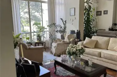 Apartamento à venda no Edifício Piauí – Higienópolis | 80 m² | 2 dormitórios