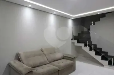 Lindo sobrado de 140m² no jd marajoara com 3dorm (1suite) + 2vgs