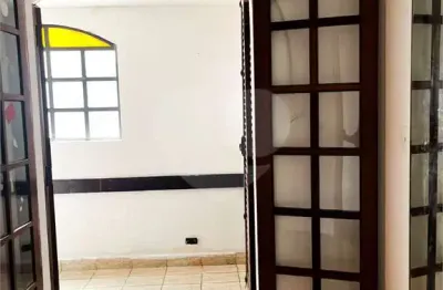 Casa à venda no cupecê – 3 dormitórios, suíte, quintal e 2 vagas