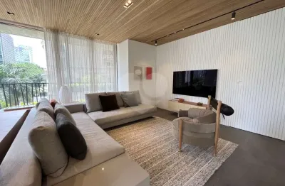 Apartamento de Alto Luxo à Venda Itaim Bibi 269 m2  3 Suítes e 4 vagas