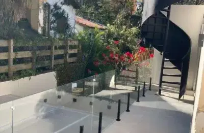 Casa disponivel para locação ou venda no bairro do morumbi.