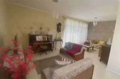 Casa com 3 quartos à venda na Rua Brigadeiro Gavião Peixoto, 848, Lapa, São Paulo