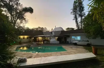 Casa em condomínio fechado com 7 quartos para alugar na Rua do Lago, 145, Chácara Granja Velha, Cotia