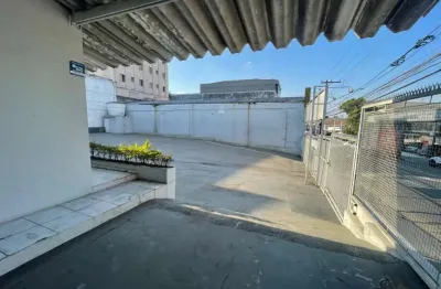 Casa comercial para alugar na Avenida Suplicy, 47, Jardim Santa Mena, Guarulhos