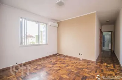 Apartamento com 2 quartos à venda na rua comendador azevedo, 95, floresta, porto alegre, 63 m2 por r$ 260.000