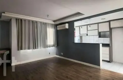 Apartamento com 3 quartos à venda na avenida dom cláudio josé gonçalves ponce de leão, 240, vila ipiranga, porto alegre, 69 m2 por r$ 418.000
