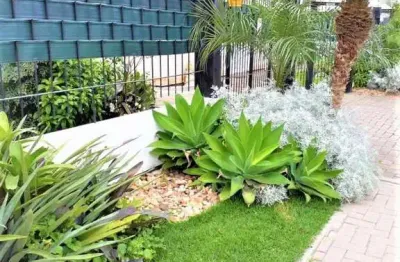 Casa em condomínio fechado com 2 quartos à venda na rua dorival castilhos machado, 94, hípica, porto alegre, 97 m2 por r$ 272.935