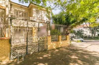 Casa com 4 quartos à venda na rua sinimbú, 342, petrópolis, porto alegre, 230 m2 por r$ 975.000