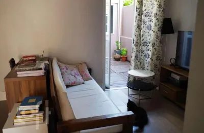 Apartamento com 2 quartos à venda na rua camerino, 157, petrópolis, porto alegre, 39 m2 por r$ 190.000