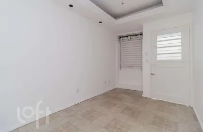 Apartamento com 3 quartos à venda na rua vinte e quatro de maio, 20, centro histórico, porto alegre, 56 m2 por r$ 220.000