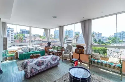 Apartamento com 3 quartos à venda na avenida iguassu, 213, três figueiras, porto alegre, 300 m2 por r$ 1.378.000