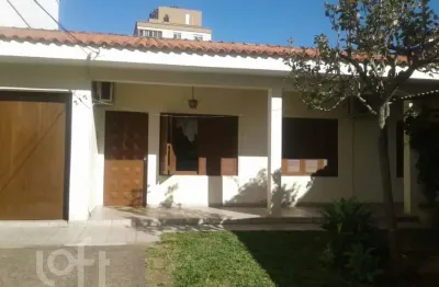 Casa com 4 quartos à venda na rua ariovaldo pinheiro, 217, passo da areia, porto alegre, 580 m2 por r$ 3.192.000