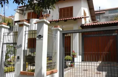 Casa com 4 quartos à venda na rua borges do canto, 265, petrópolis, porto alegre, 350 m2 por r$ 2.500.000