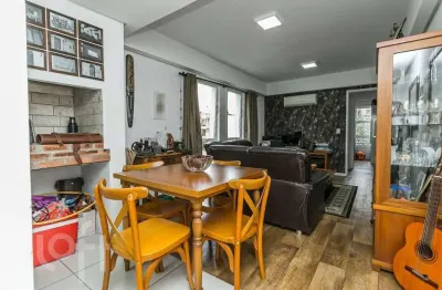 Apartamento com 2 quartos à venda na avenida lavras, 226, petrópolis, porto alegre, 64 m2 por r$ 520.000