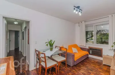 Apartamento com 2 quartos à venda na rua dona lúcia, 33, petrópolis, porto alegre, 61 m2 por r$ 360.000
